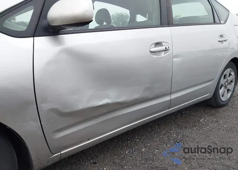 2004 Toyota Prius z USA, uszkodzony, nr VIN JTDKB20U840024392